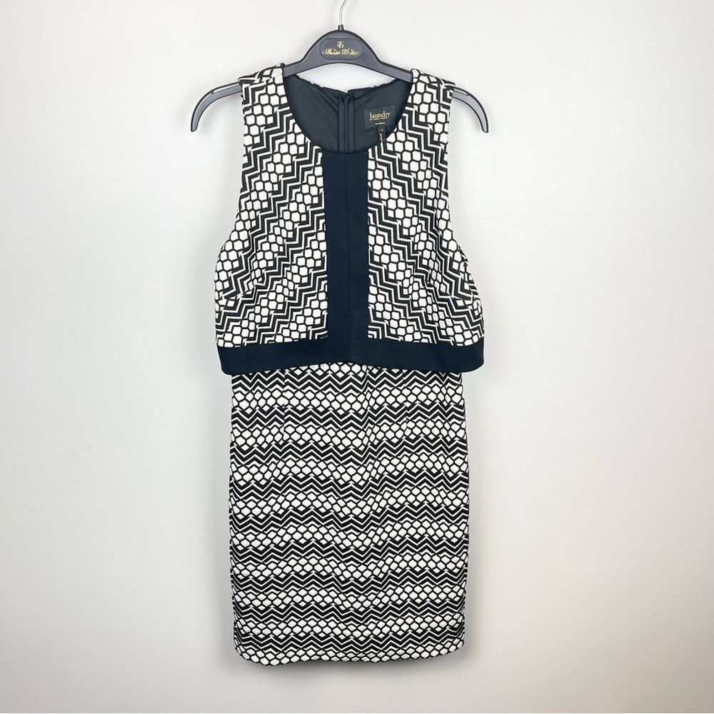 Laundry by Shelli Segal Black & White Print Sleeveless Dress Back Panel 10